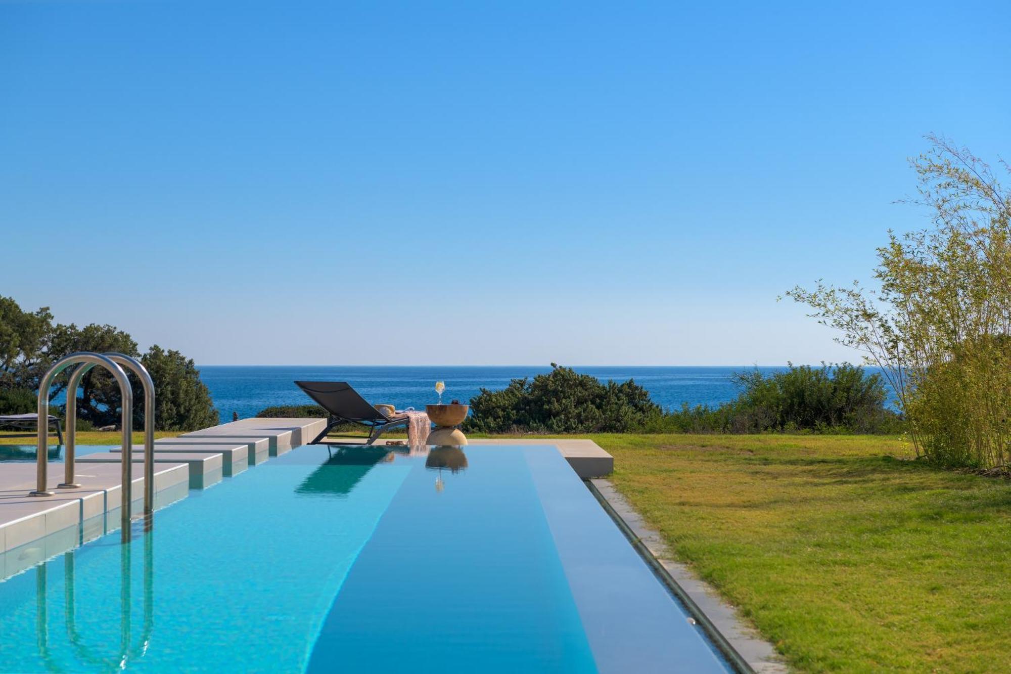 Albatross Beach Front Villas Gennadi Extérieur photo