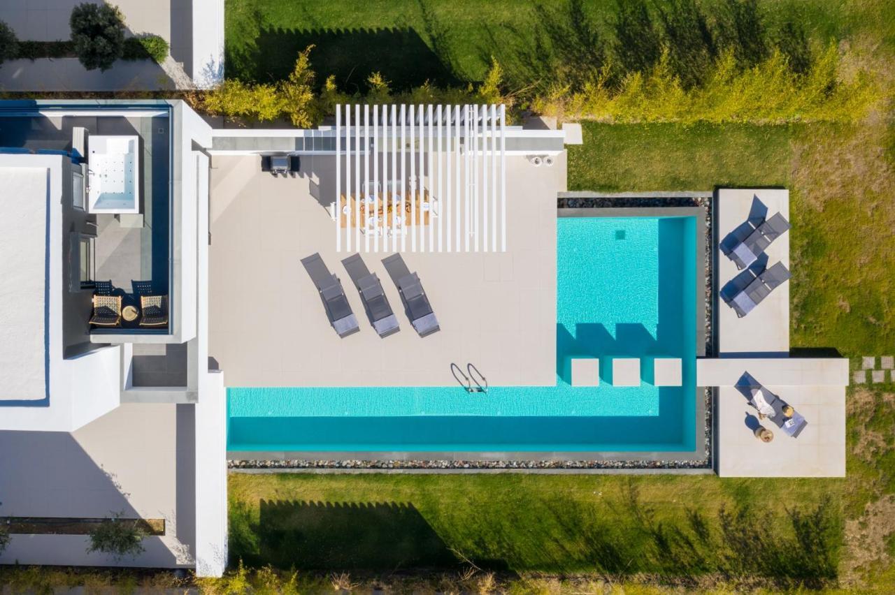 Albatross Beach Front Villas Gennadi Extérieur photo