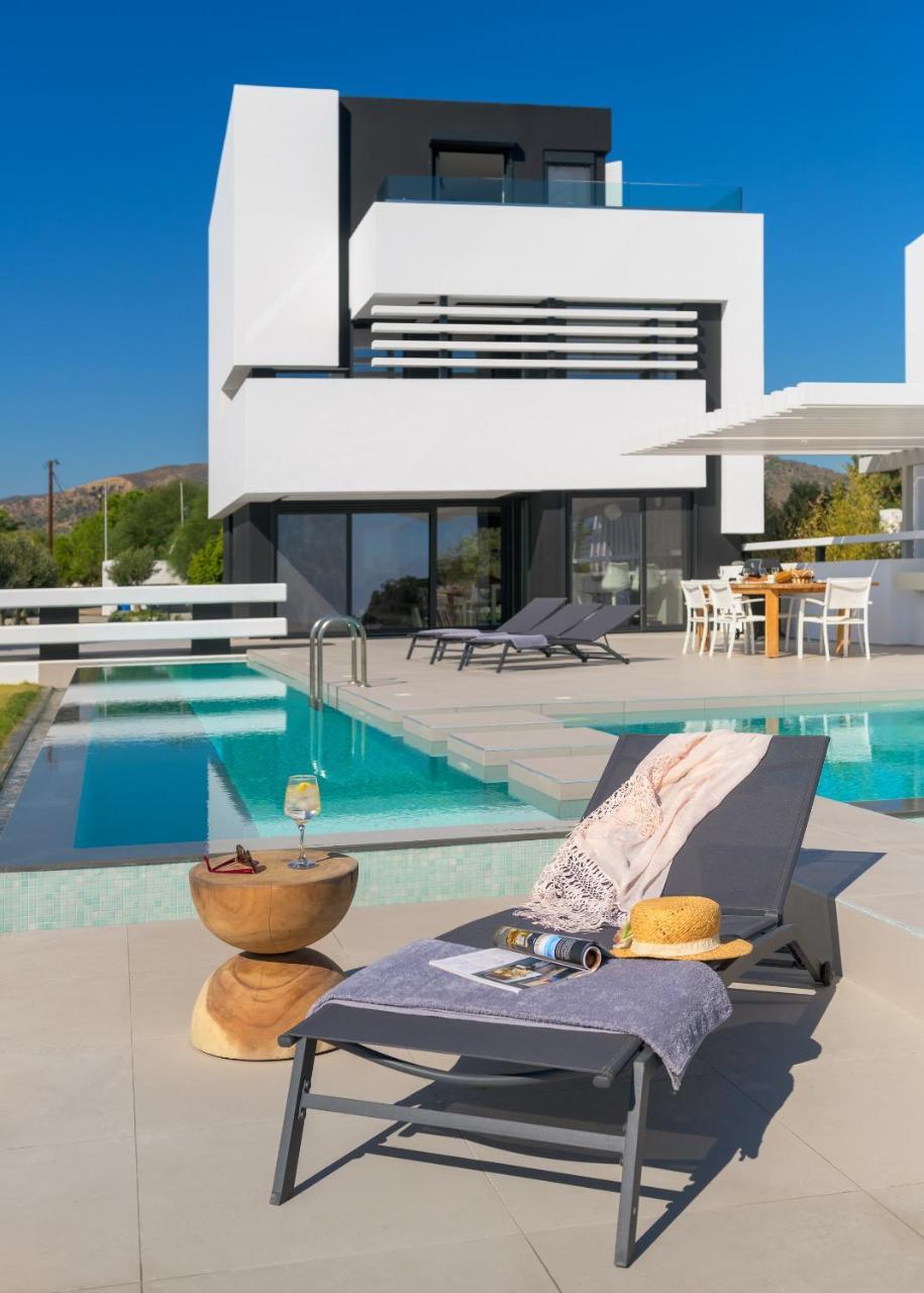 Albatross Beach Front Villas Gennadi Extérieur photo