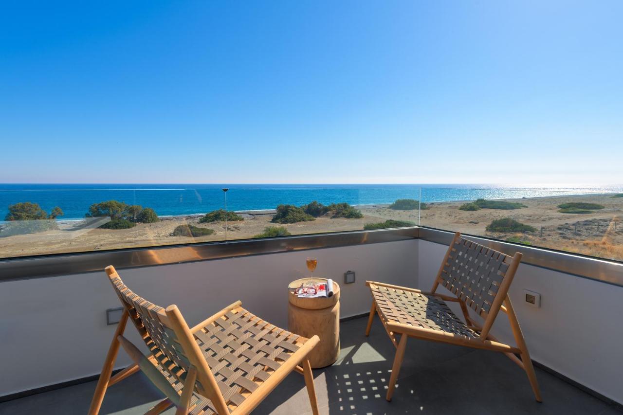 Albatross Beach Front Villas Gennadi Extérieur photo