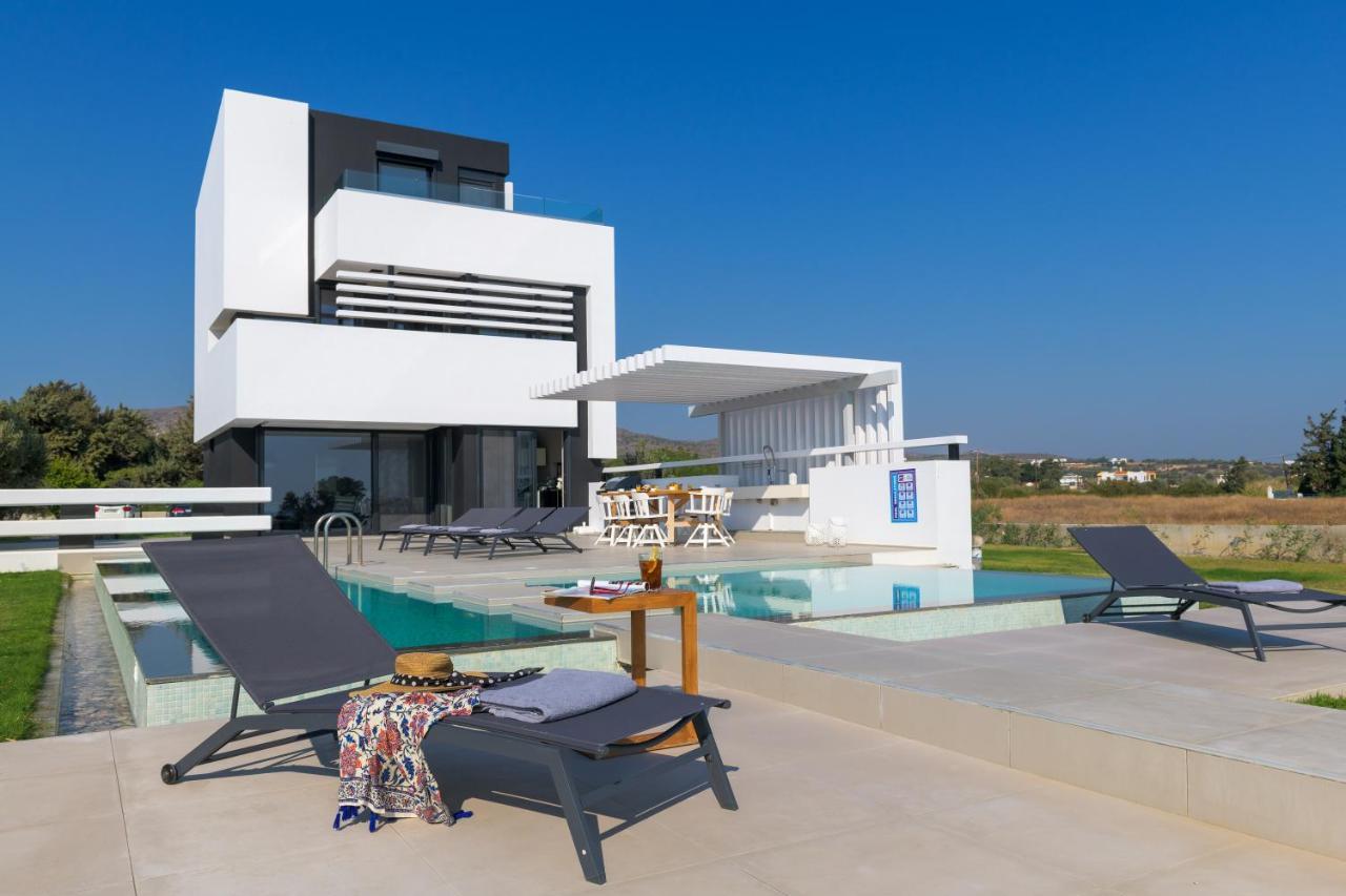 Albatross Beach Front Villas Gennadi Extérieur photo