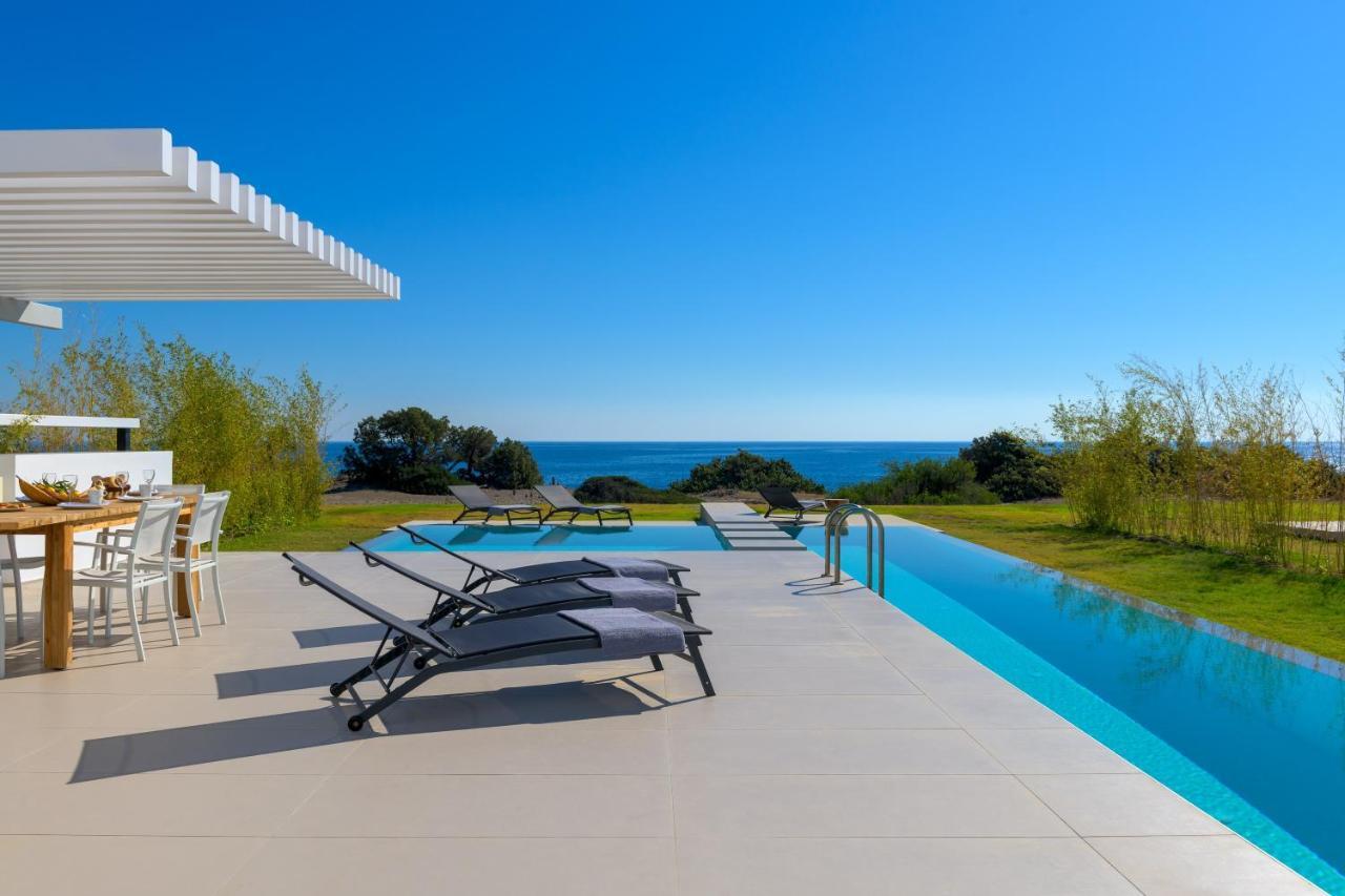 Albatross Beach Front Villas Gennadi Extérieur photo